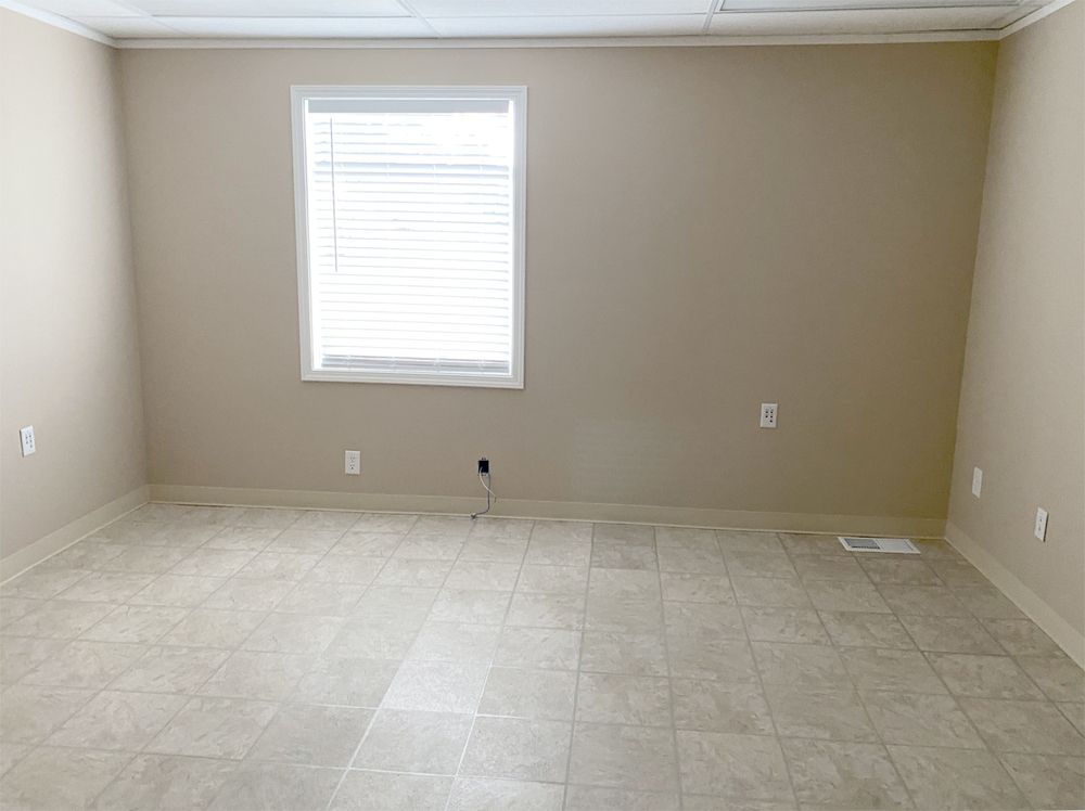 NEWLY REMODELED MEDICAL &/OR OFFICE SPACE: 800 SE 181st Ave, Portland, OR 97233